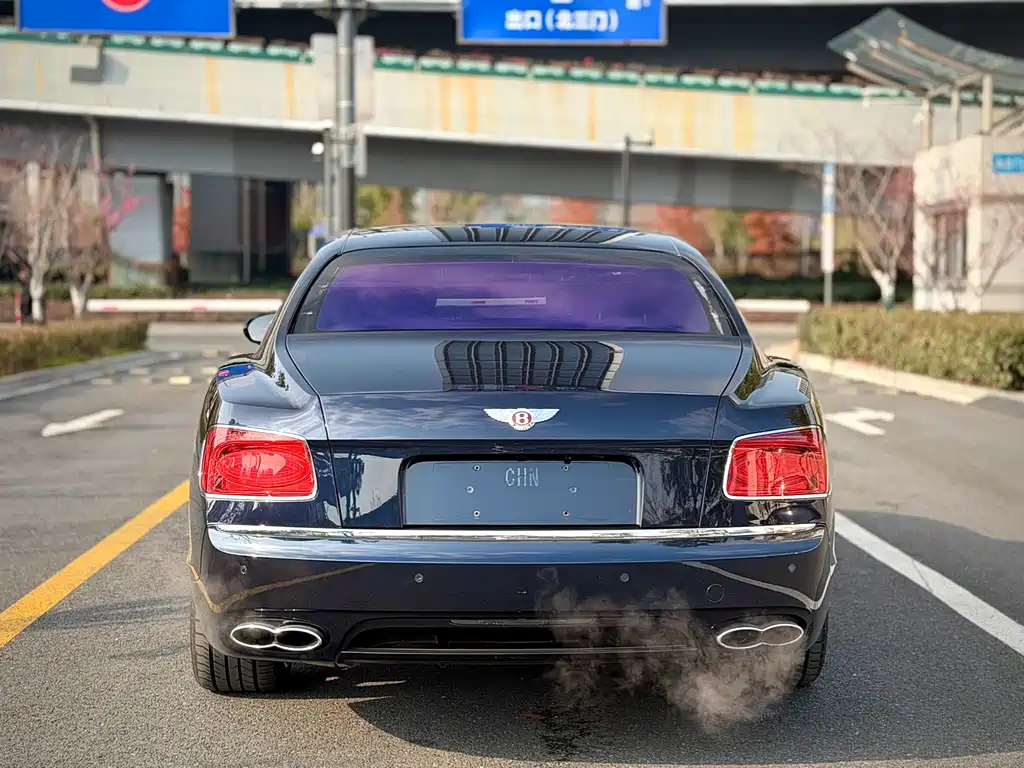 Flying Spur 4.0 T V8 S Standard