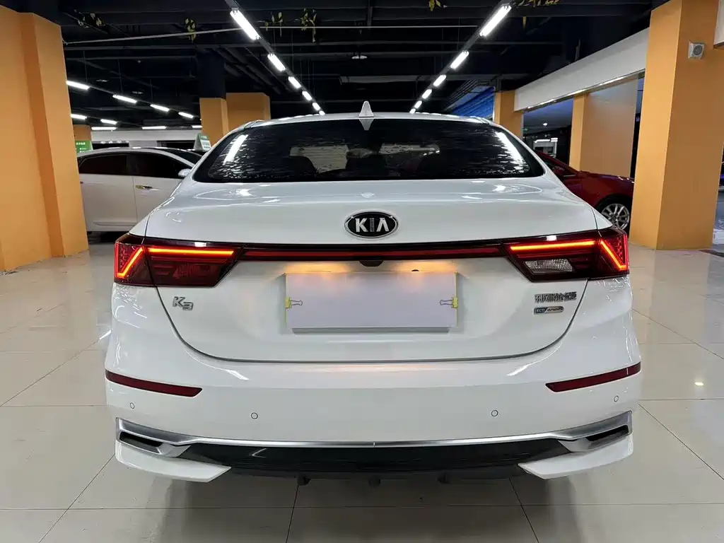 Kia K3 1.5 L CVT Fashion