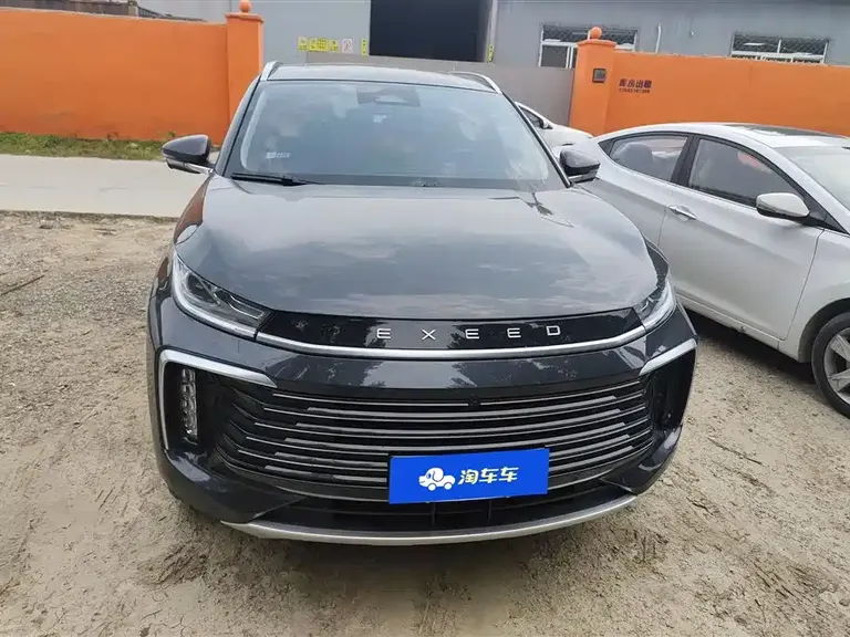Exeed Lingyun 300 T 2 WD Stellar