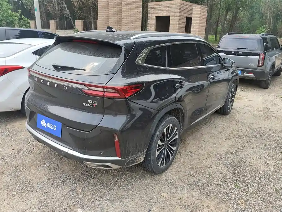 Exeed Lingyun 300 T 2 WD Stellar