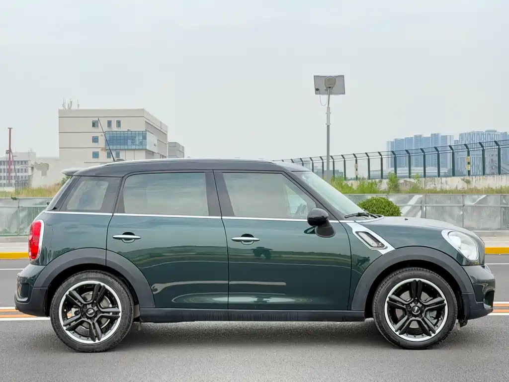 MINI COUNTRYMAN 1.6 T COOPER S