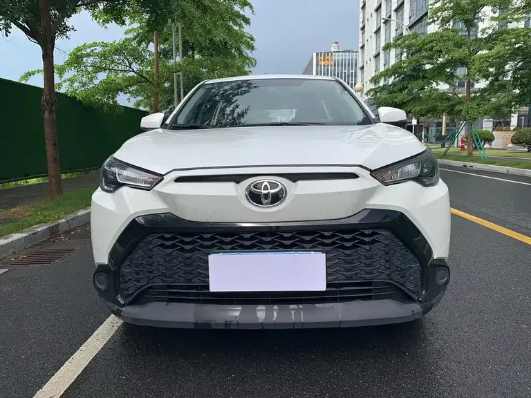 Toyota Frontlander 2.0 L CVT Elite plus