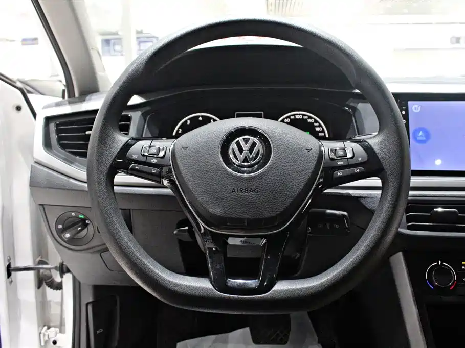 Polo Plus 1.5 L Auto Panoramic Pleasure