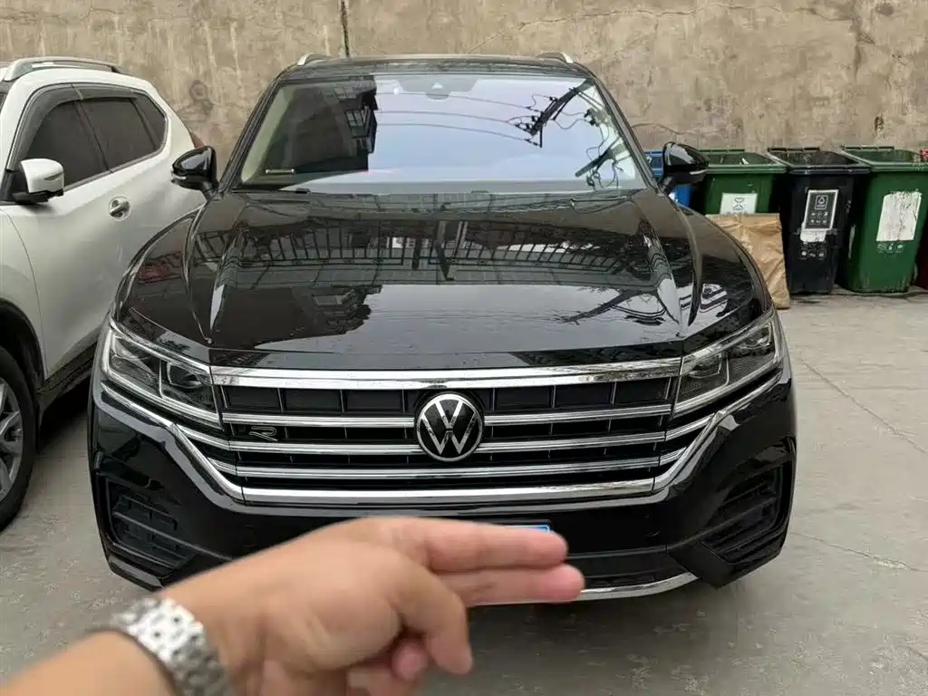 Touareg 2.0 TSI Sharp Style