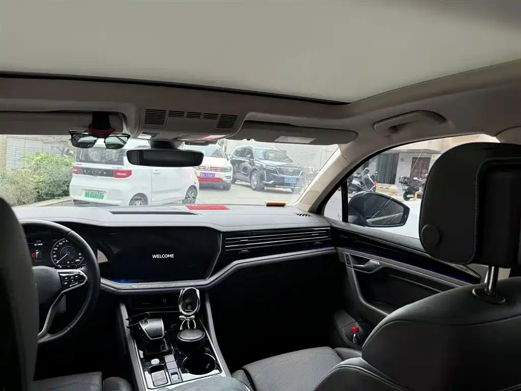 Touareg 2.0 TSI Sharp Style