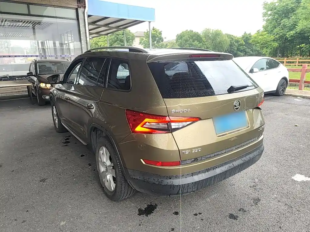 Kodiaq TSI330 5-seat 2 WD Luxury