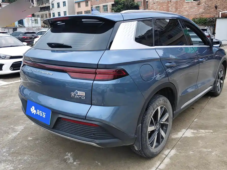 Song Pro NEV Glory DM-i 71 KM Navigator