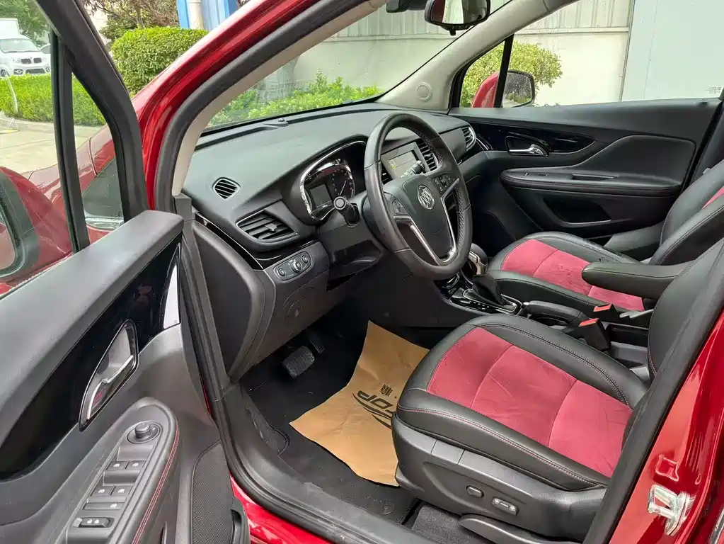 Encore 18 T Auto 2 WD Urban Elite