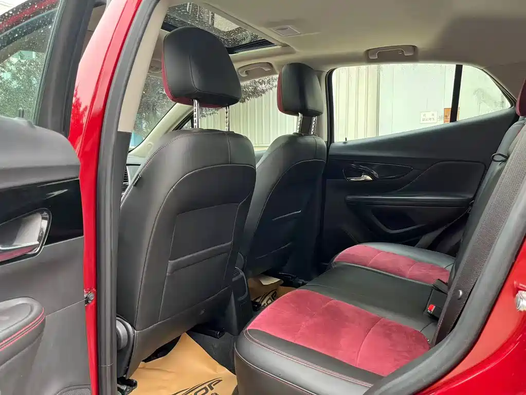 Encore 18 T Auto 2 WD Urban Elite