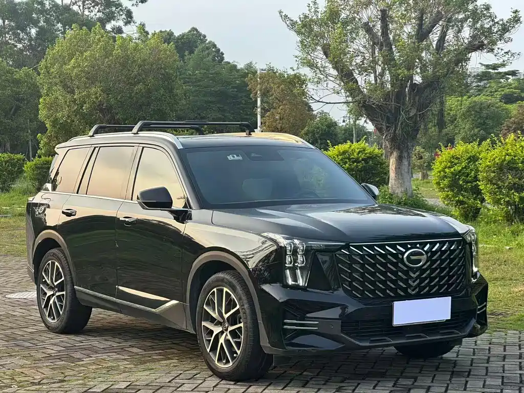 GAC Trumpchi GS8 Navigator Series 2.0 TGDI 4 WD Luxury Connected (7-seat)