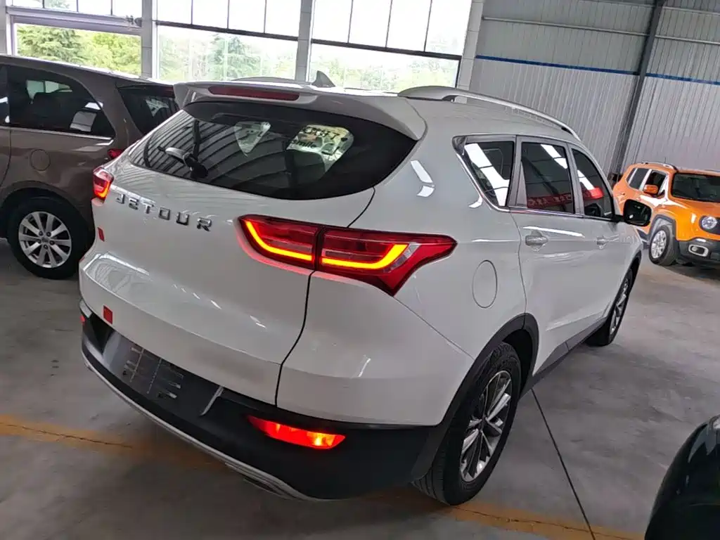 Jetour X70 1.5 T Manual Joy Travel