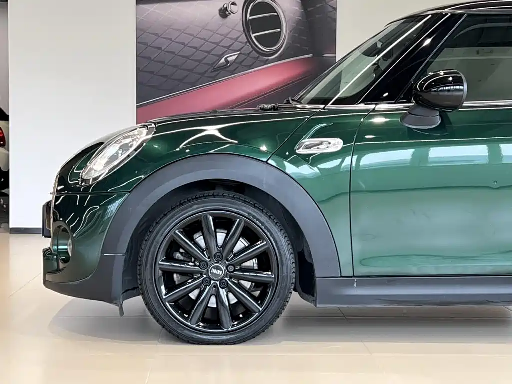 MINI 2.0 T COOPER S