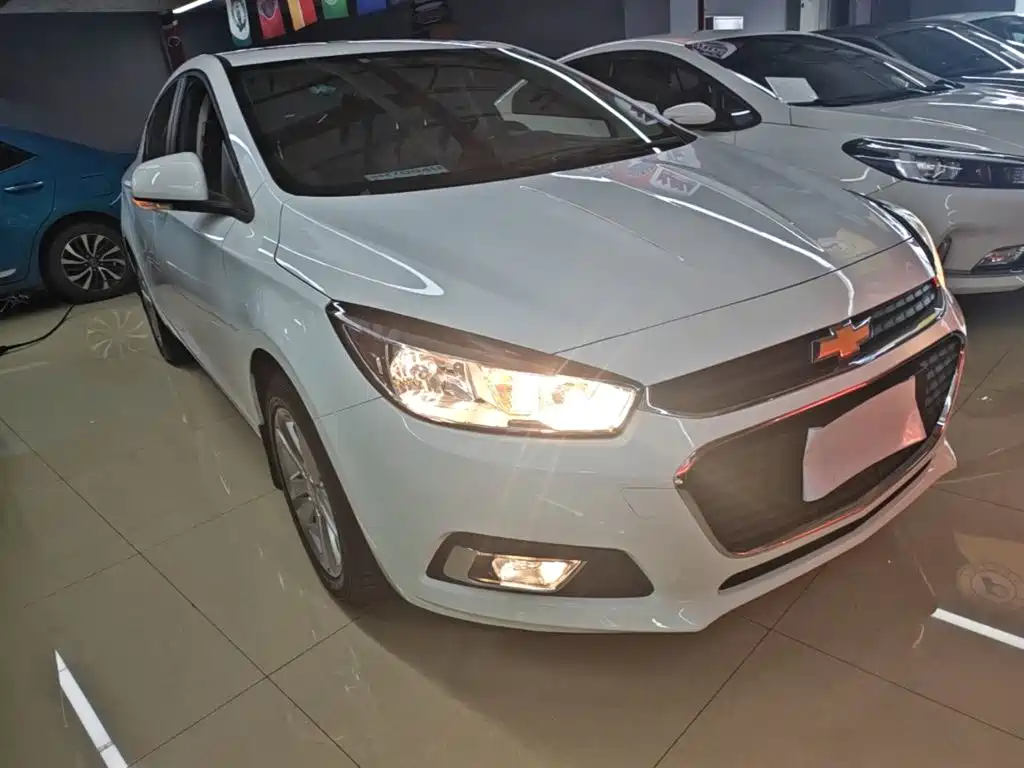Cruze 科鲁兹 2015款 1.5 L 自动豪华版