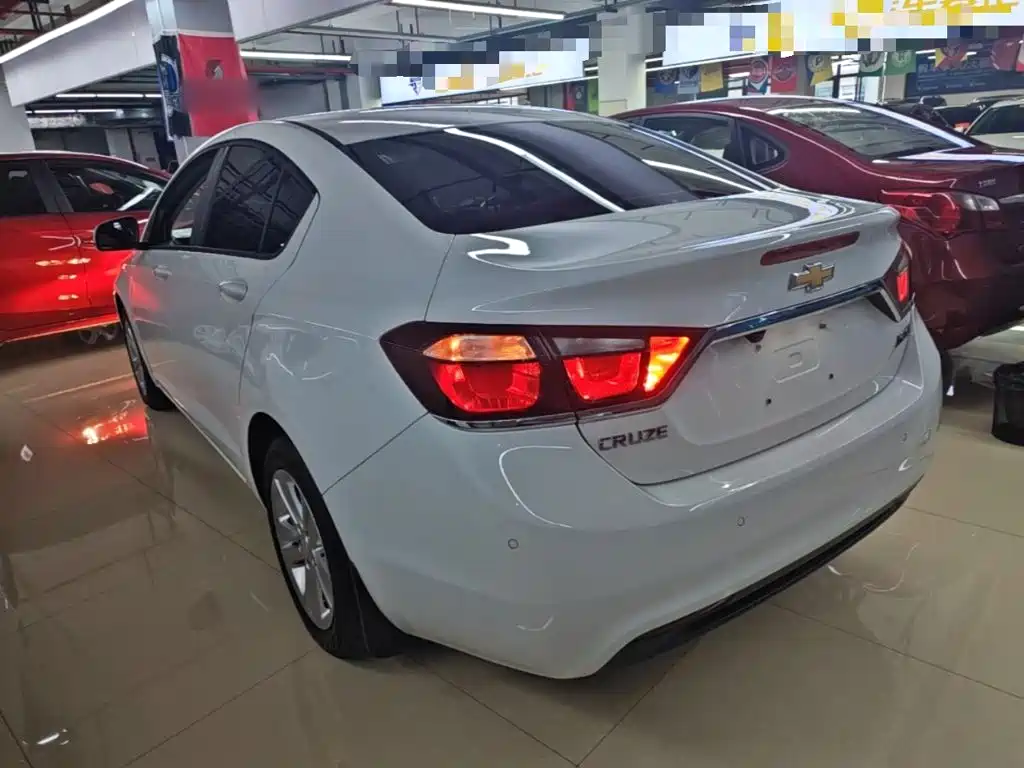Cruze 科鲁兹 2015款 1.5 L 自动豪华版