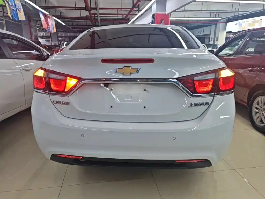 Cruze 科鲁兹 2015款 1.5 L 自动豪华版