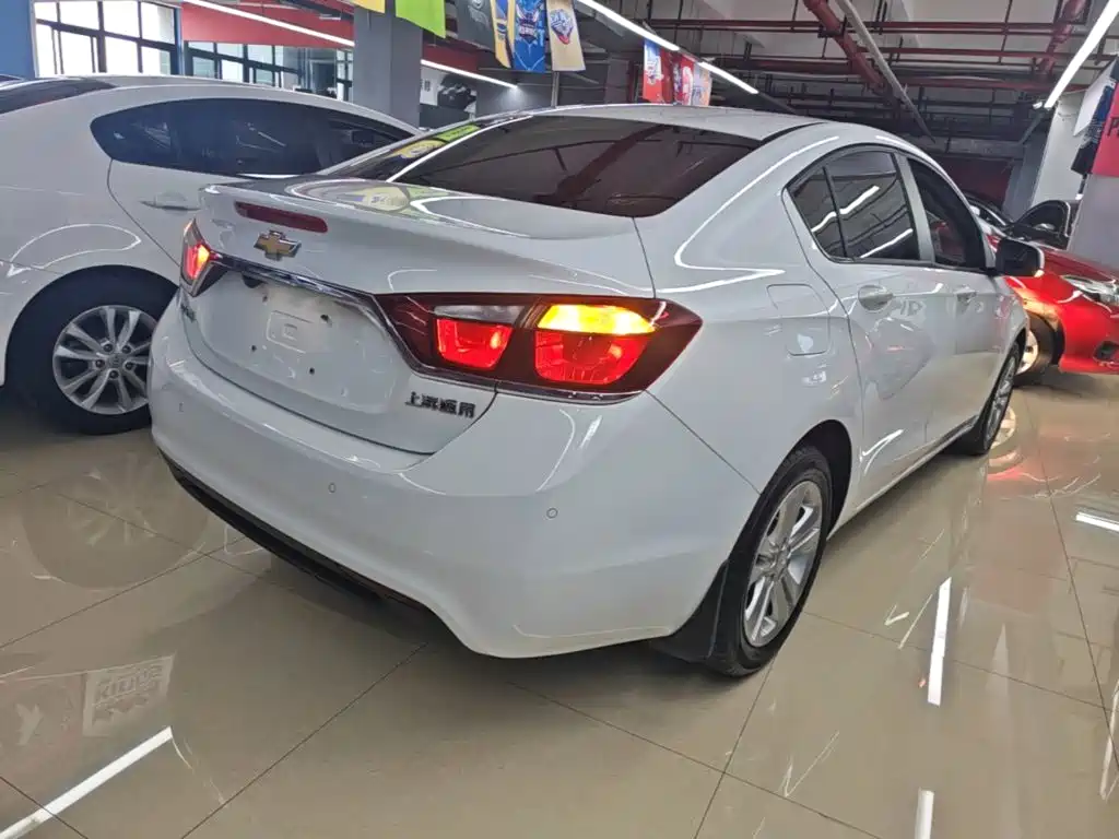 Cruze 科鲁兹 2015款 1.5 L 自动豪华版