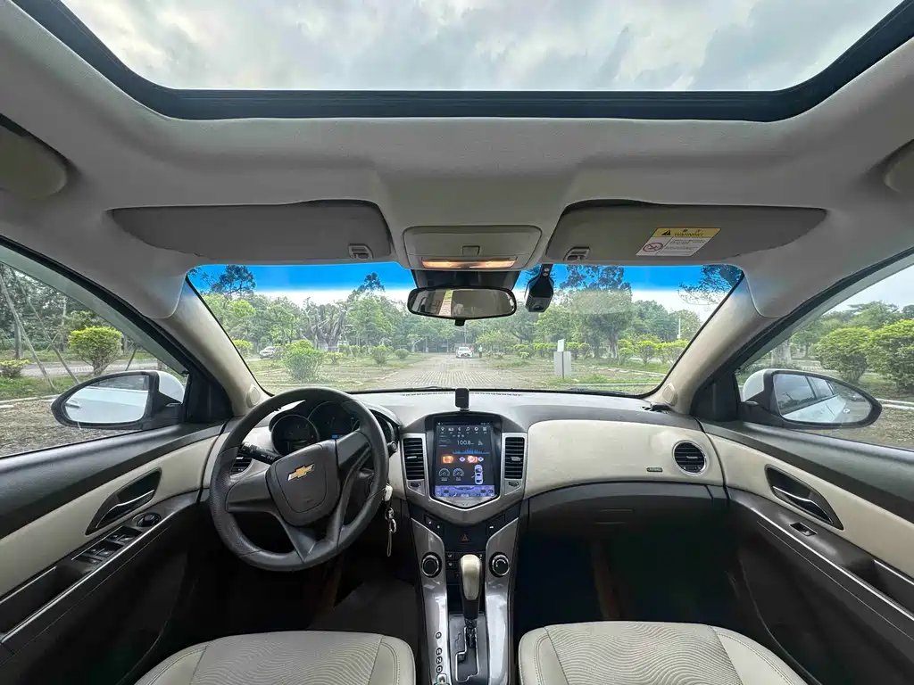 Cruze 1.5 L Classic SE AT