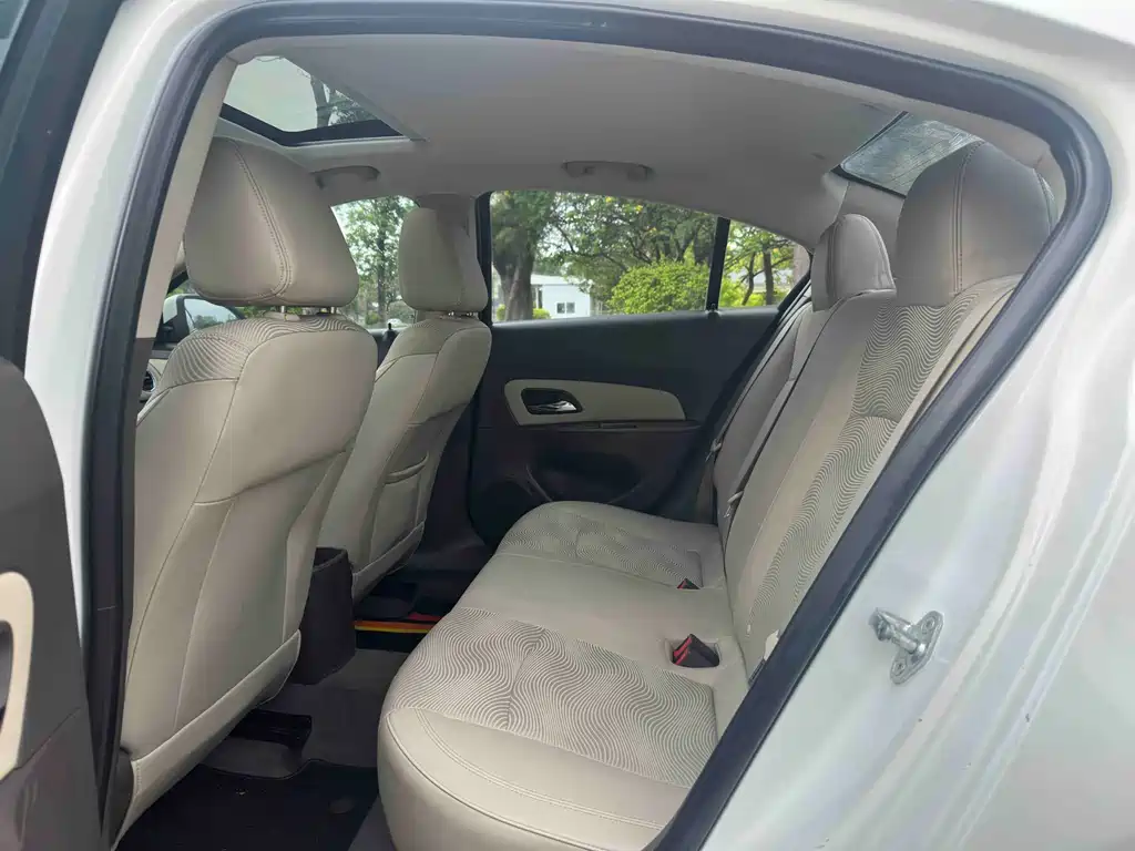 Cruze 1.5 L Classic SE AT