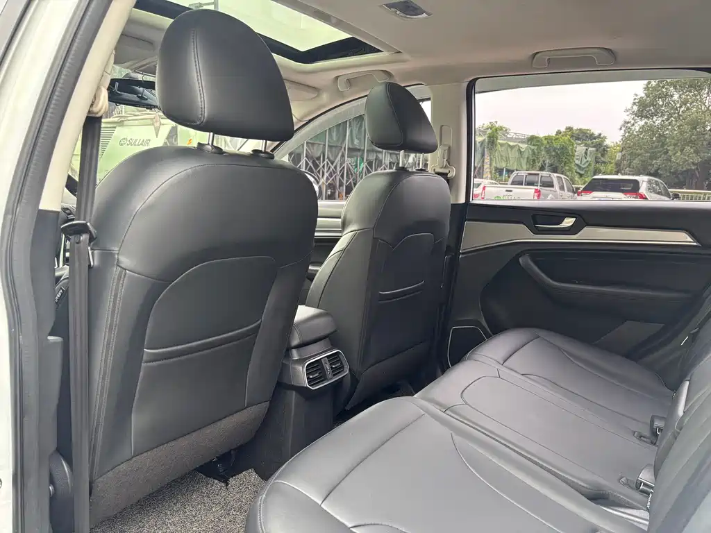 Haval H6 Red Label Sport 1.5 T Auto 2 WD Elite