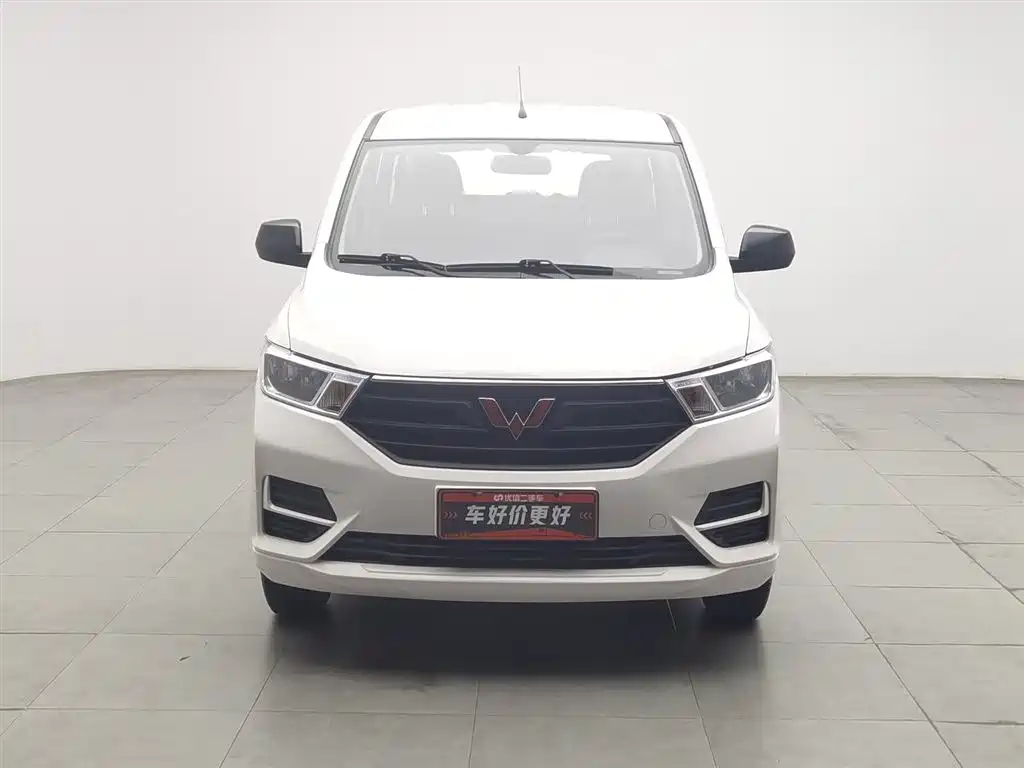 Wuling Hongguang Facelift 1.5 L S Basic Electric Assist LAR