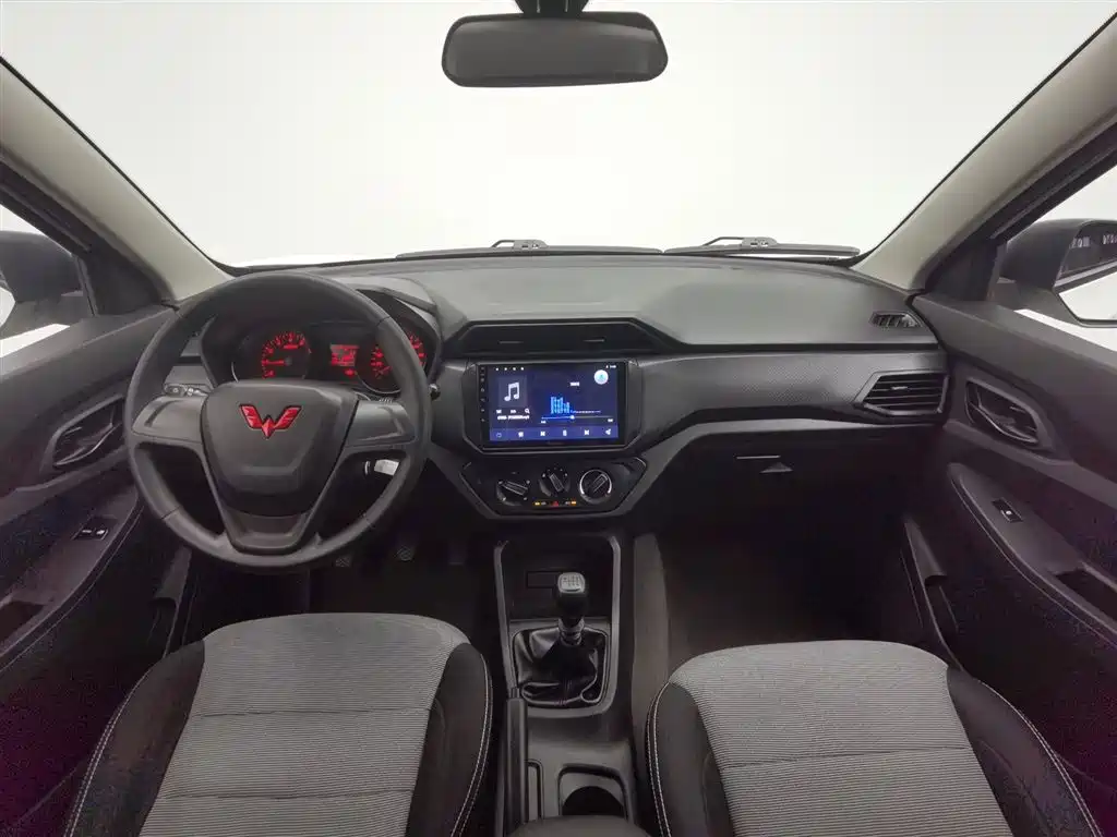 Wuling Hongguang Facelift 1.5 L S Basic Electric Assist LAR
