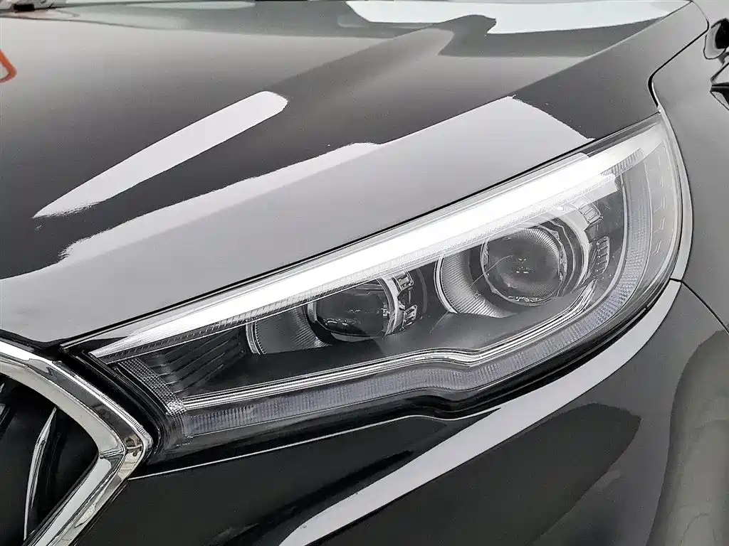 Hongqi H5 Classic 1.5 T DCT Flagship Charm