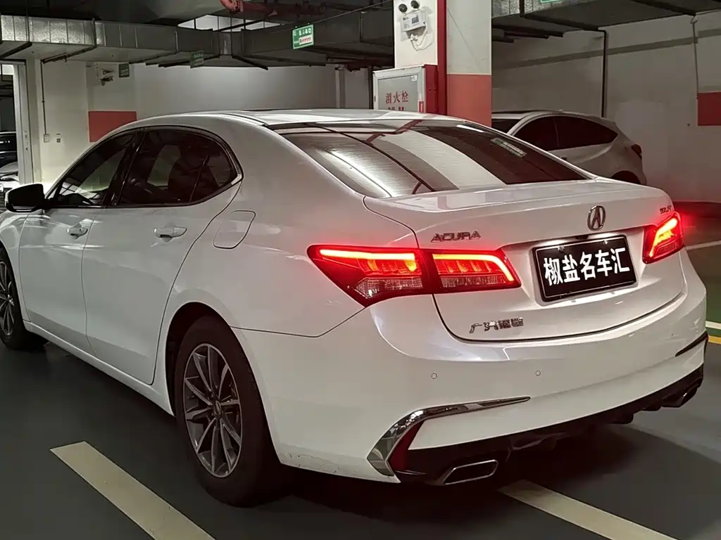 Acura TLX-L 2.4 L Joy