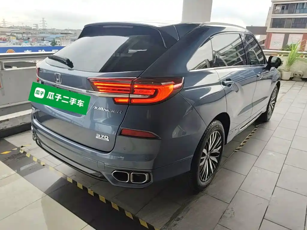 Avancier 370 TURBO 4 WD Supreme