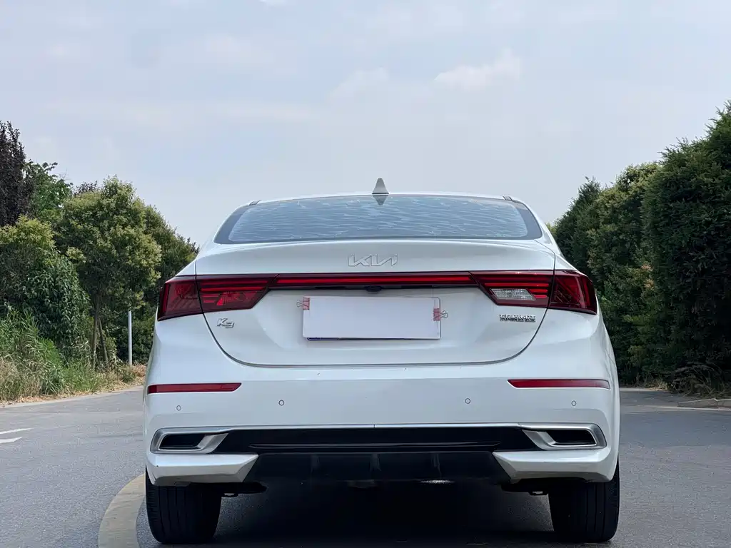 Kia K3 1.5 L CVT Fashion