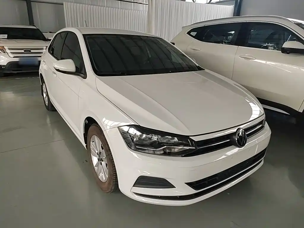 Polo Plus 1.5 L Auto Joyful Living