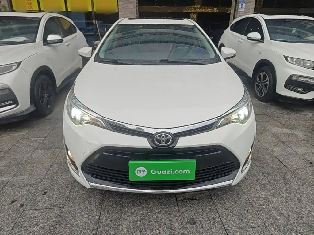 Levin Facelift 185 T CVT Elite CN-VI