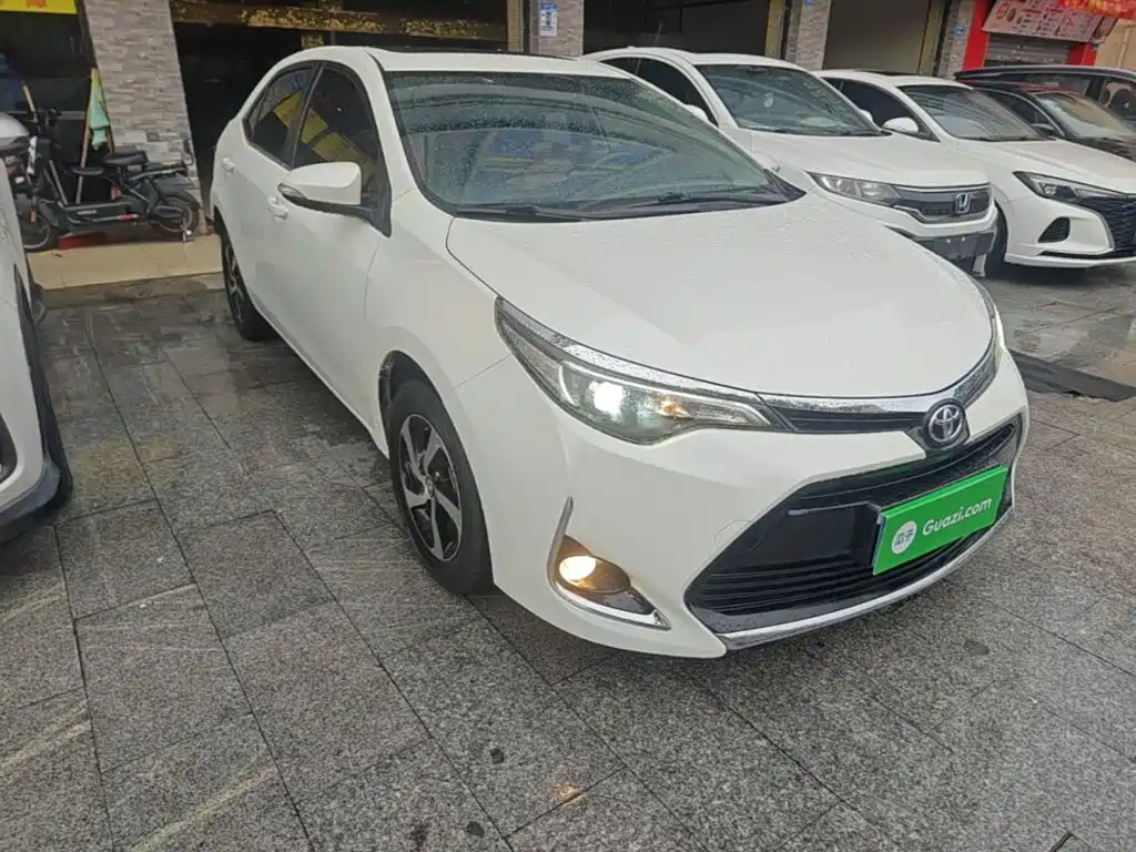 Levin Facelift 185 T CVT Elite CN-VI