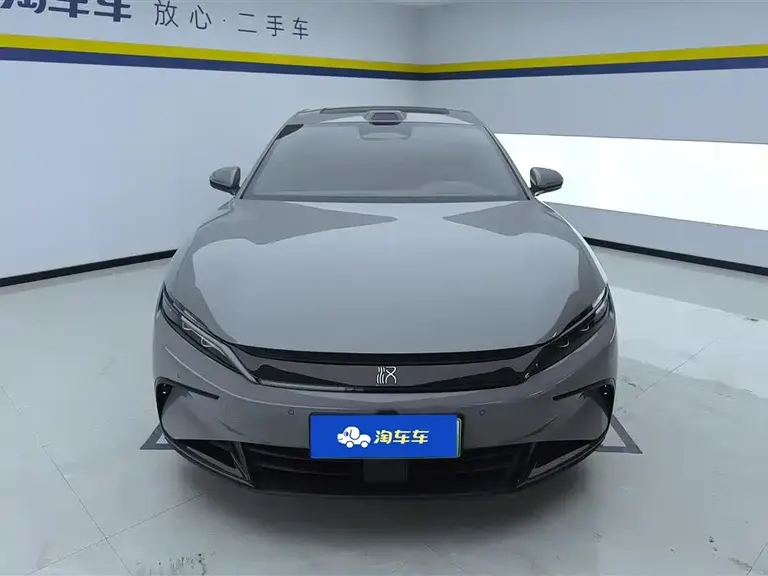 BYD Han DM-i Smart Drive 125 KM Honored