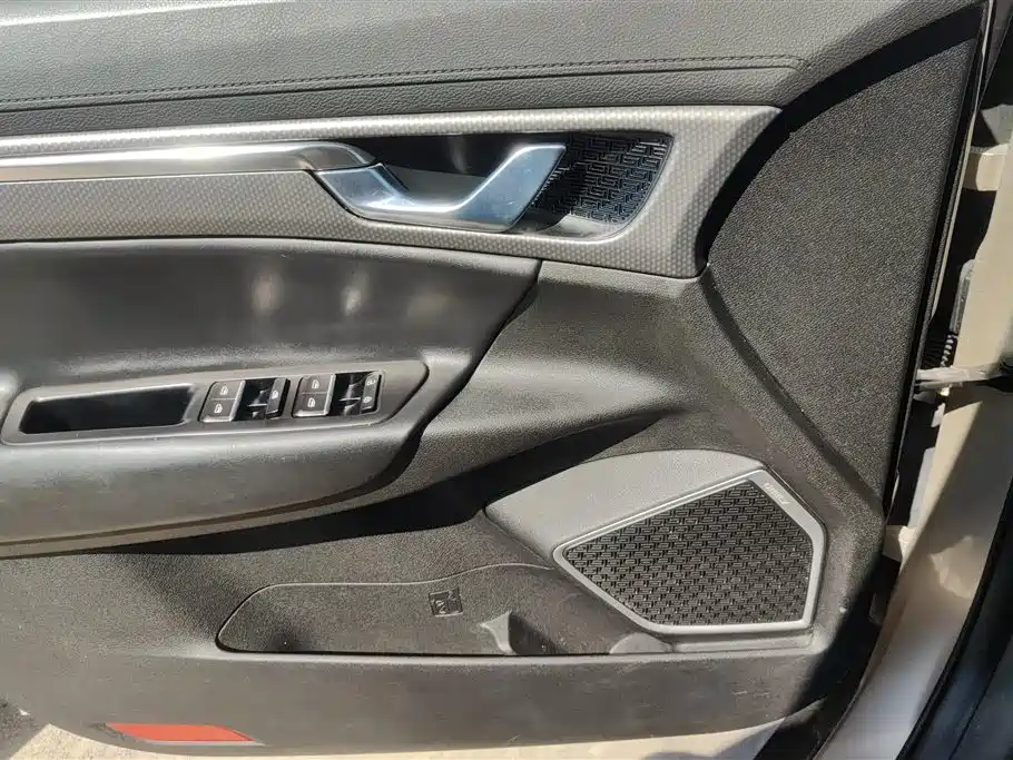 Emgrand GS Sport 1.8 L Auto Leading Style