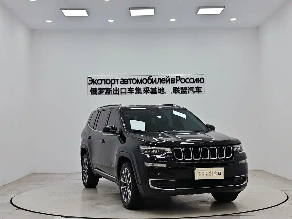 Grand Commander 2.0 T 4 WD Joy CN-VI