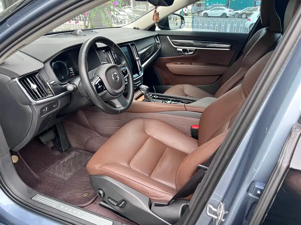 Volvo S90 T5 Smart Ease