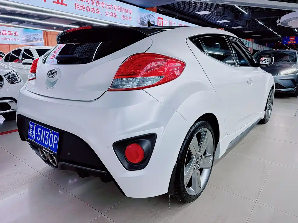 Veloster 1.6 T Auto Luxury
