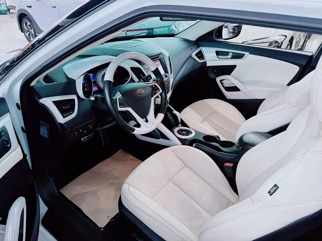 Veloster 1.6 T Auto Luxury