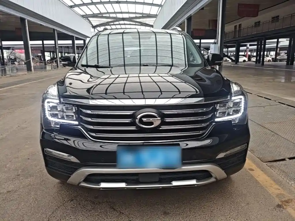 GAC Trumpchi GS8 320 T 2 WD Luxury Connected (7-seat)