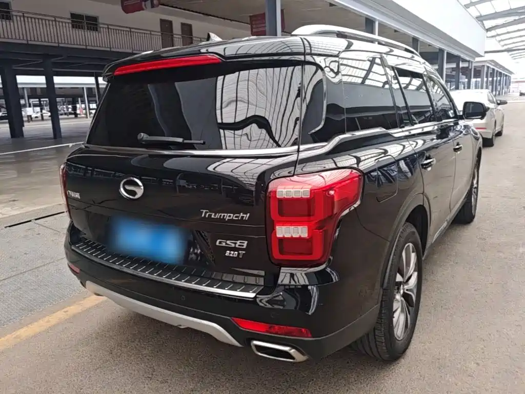 GAC Trumpchi GS8 320 T 2 WD Luxury Connected (7-seat)