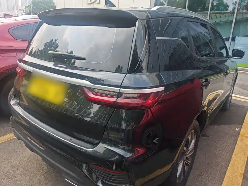 Vision X6 1.4 T CVT Distinguished