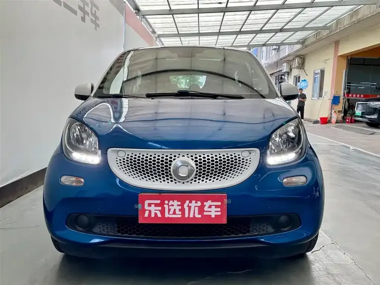 smart forfour 1.0 L 52 kW Passion