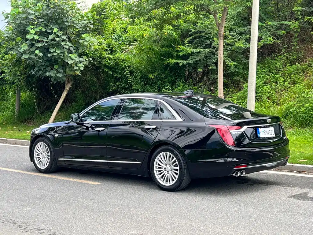 Cadillac CT6 28 T Luxury