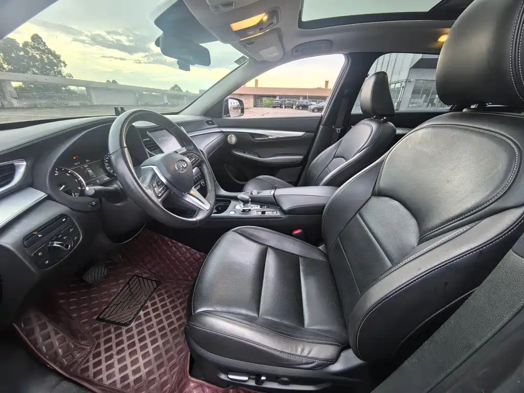 Infiniti QX50 2.0 T 4 WD Elite