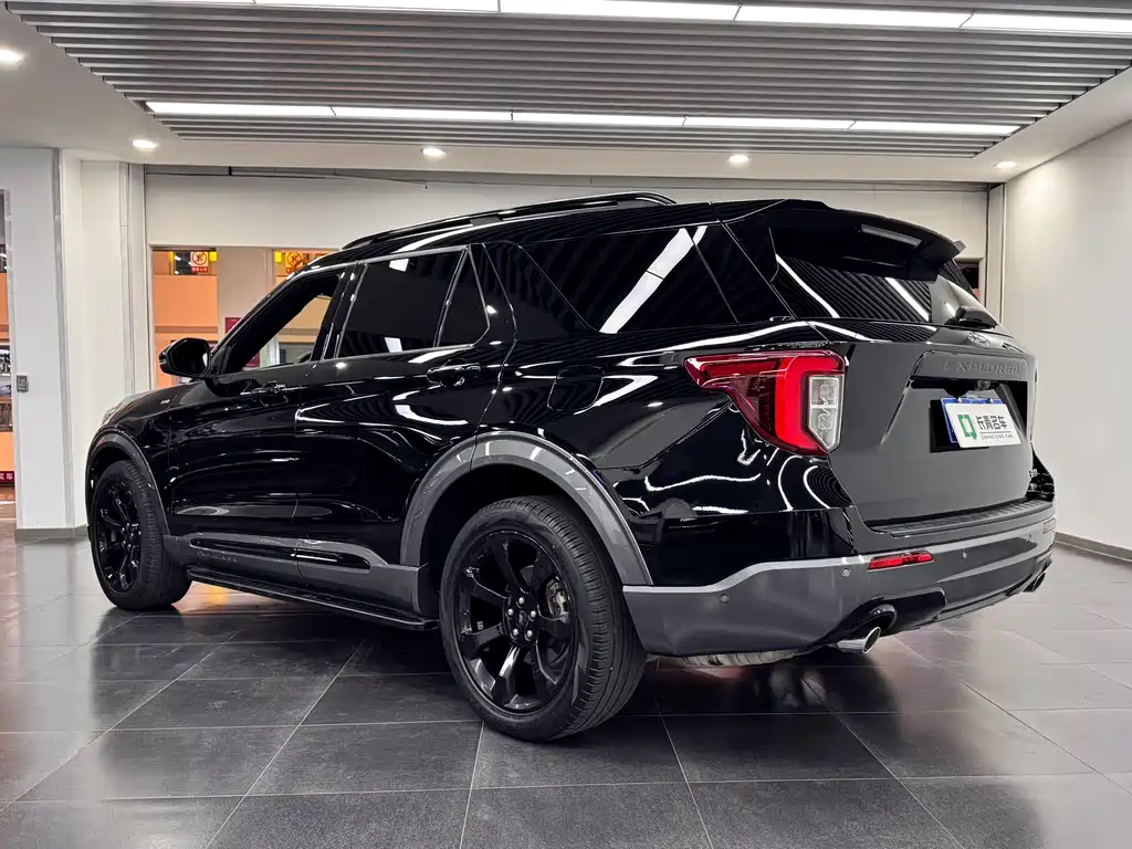 Explorer EcoBoost 285 4 WD Sport ST-LINE 6-seat