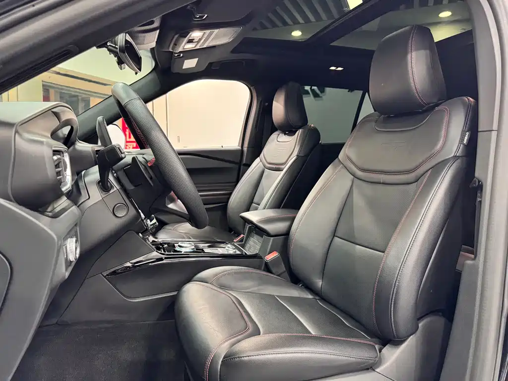 Explorer EcoBoost 285 4 WD Sport ST-LINE 6-seat