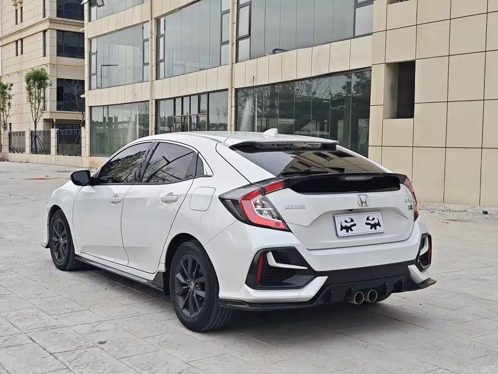 Civic HATCHBACK 220 TURBO CVT New Sharp Control