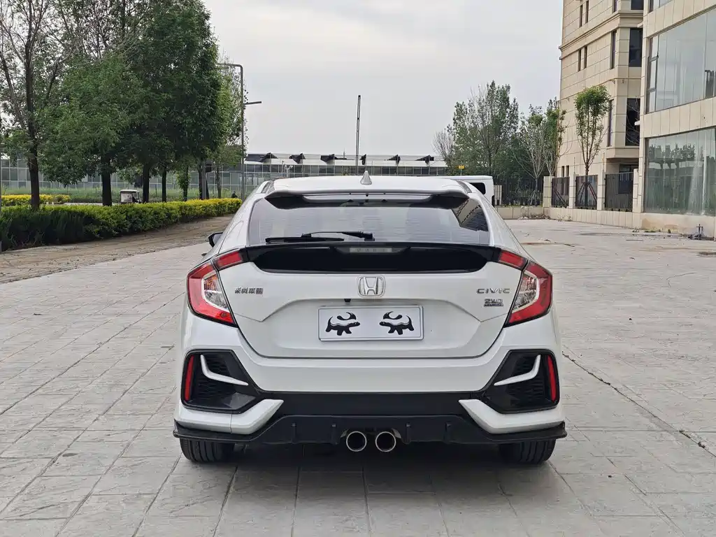 Civic HATCHBACK 220 TURBO CVT New Sharp Control