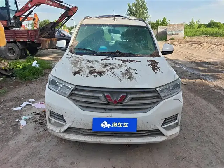 Wuling Hongguang 1.5 L S Comfort CN-VI LAR