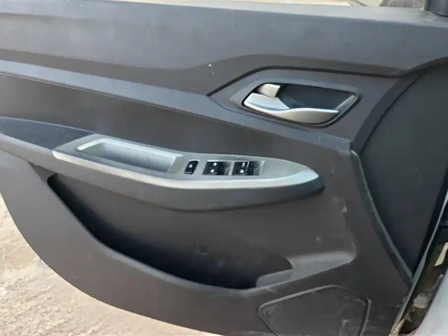 Wuling Hongguang 1.5 L S Comfort CN-VI LAR